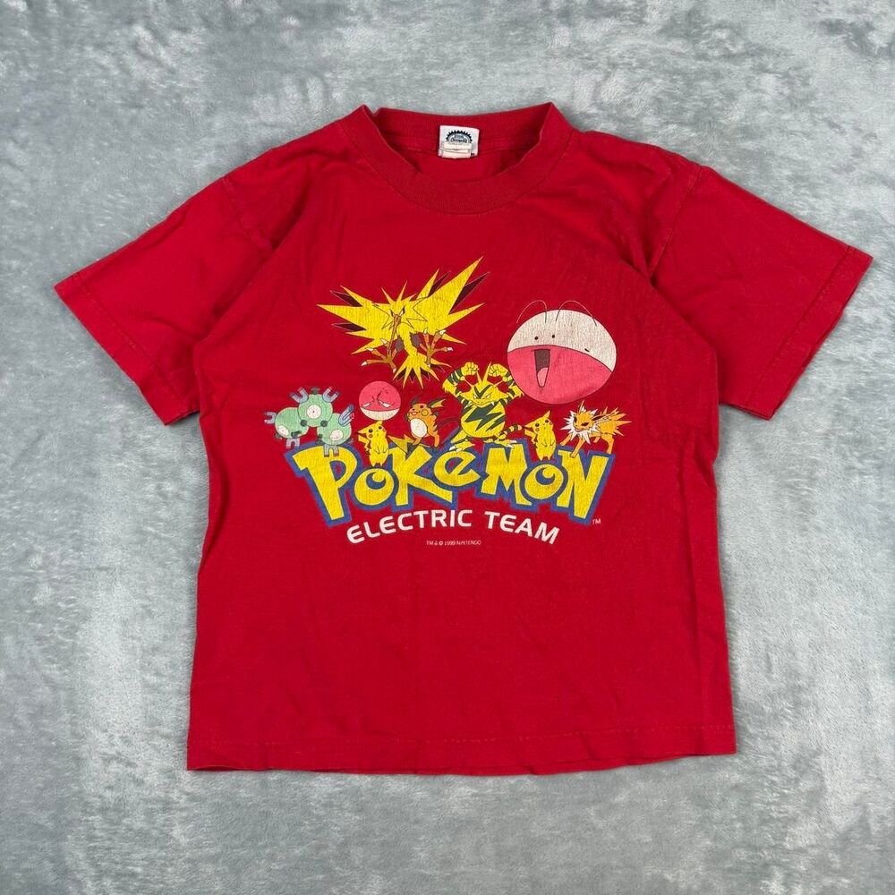 Nintendo Women's Red T-shirt